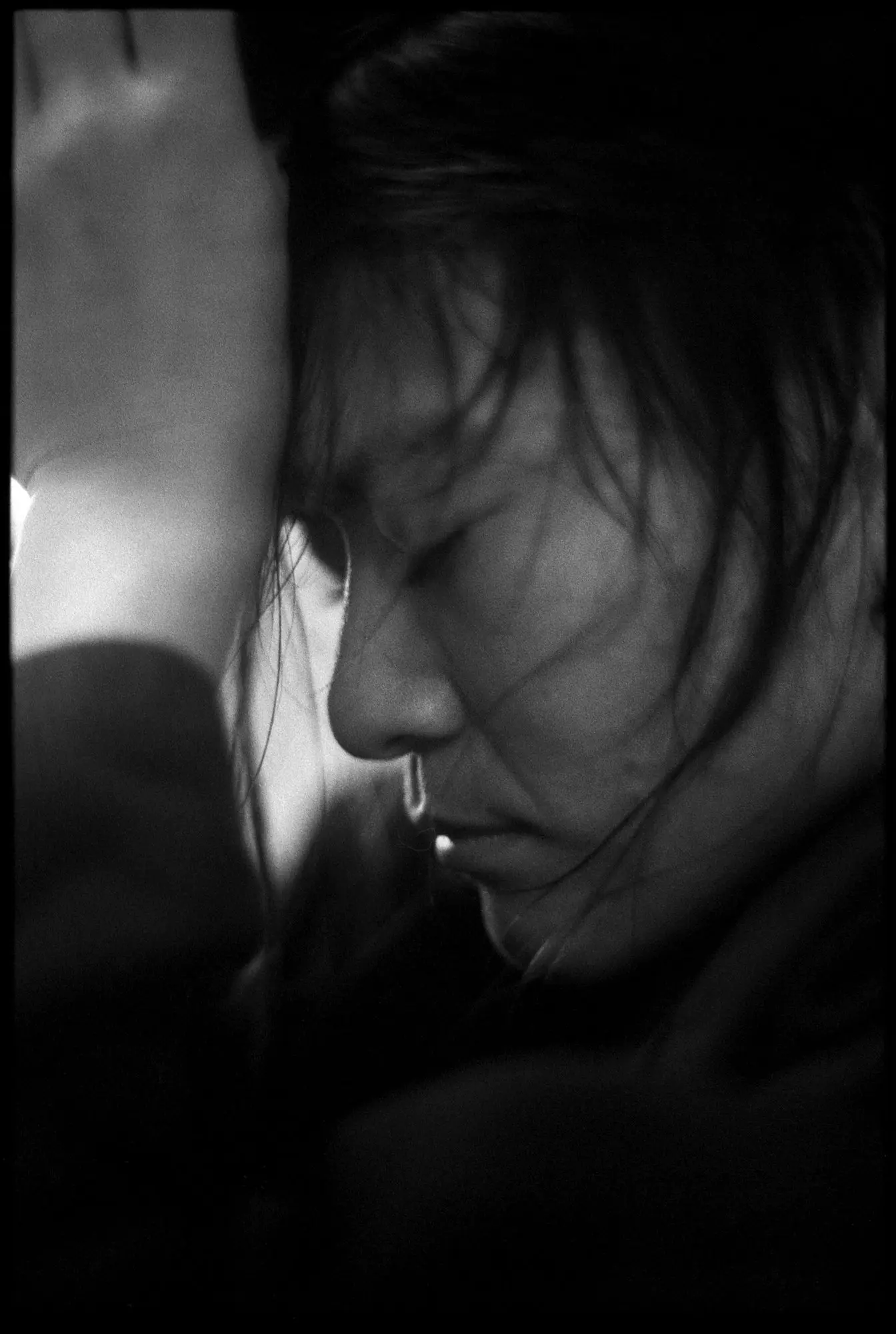 ON THE MAT - Image 39