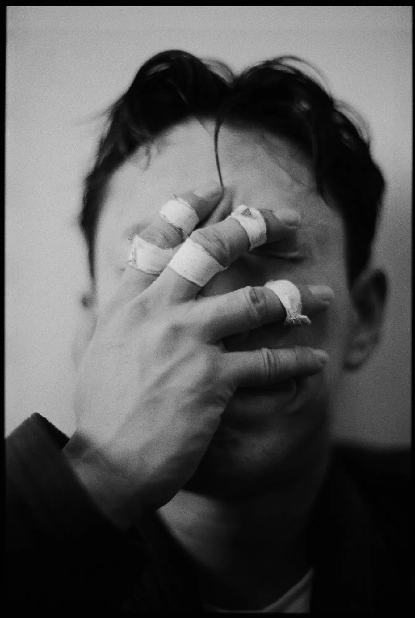 ON THE MAT - Image 6